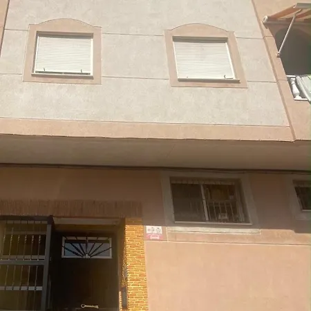Апартаменты Acogedor En Zona Residencial Con Piscina *